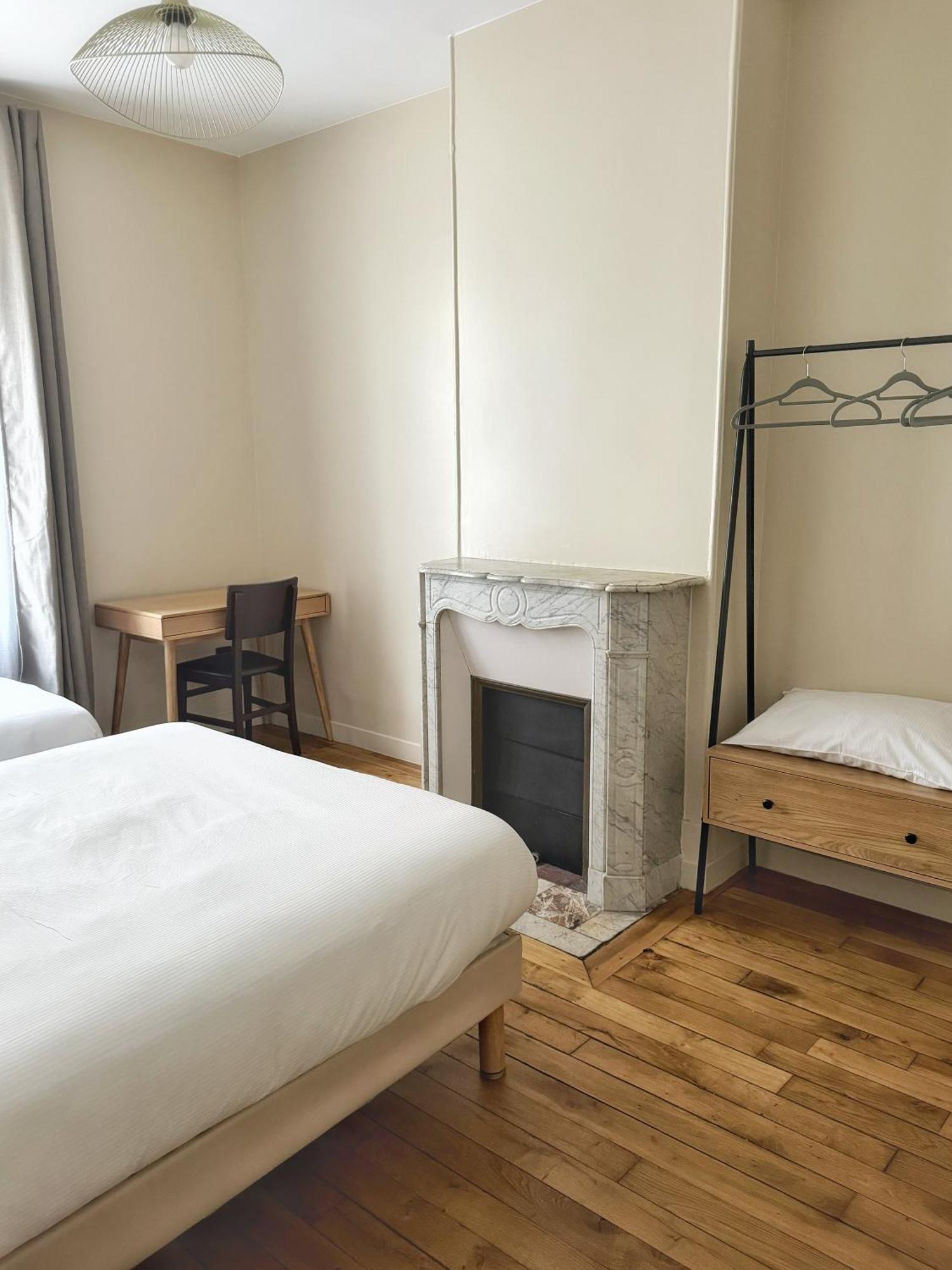 Le Florus Hotell Montrouge Exteriör bild